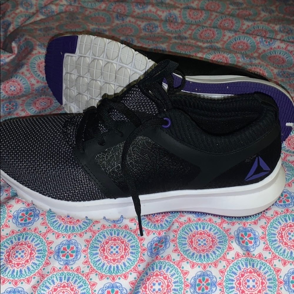 Reebok shoes size 8.5